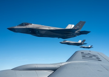 Lightning strikes… then refuels