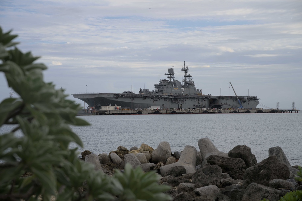 USS Tripoli visits White Beach Naval Facility