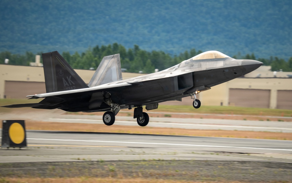 90th Fighter Squadron F-22 Raptors depart for REFORPAC