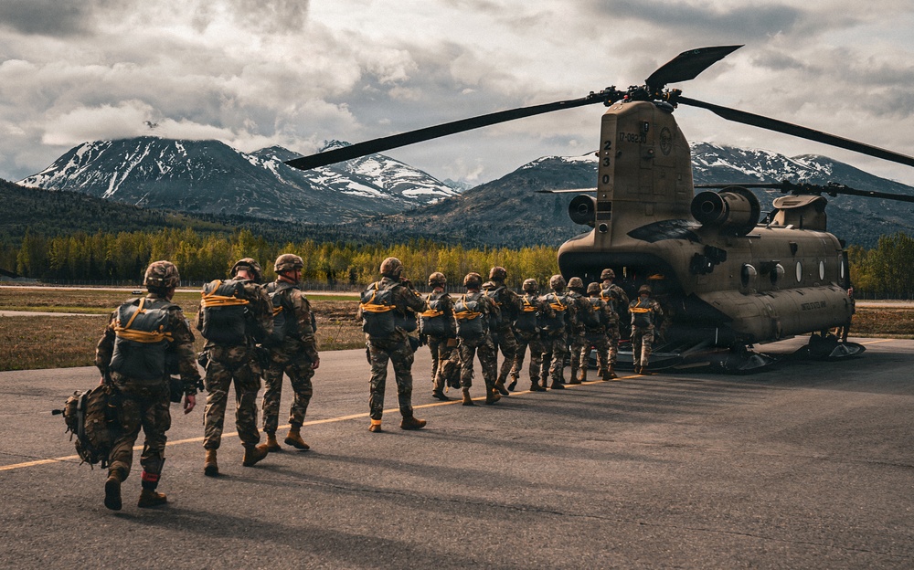4th Quartermasters conduct static line airborne operation at Geronimo DZ