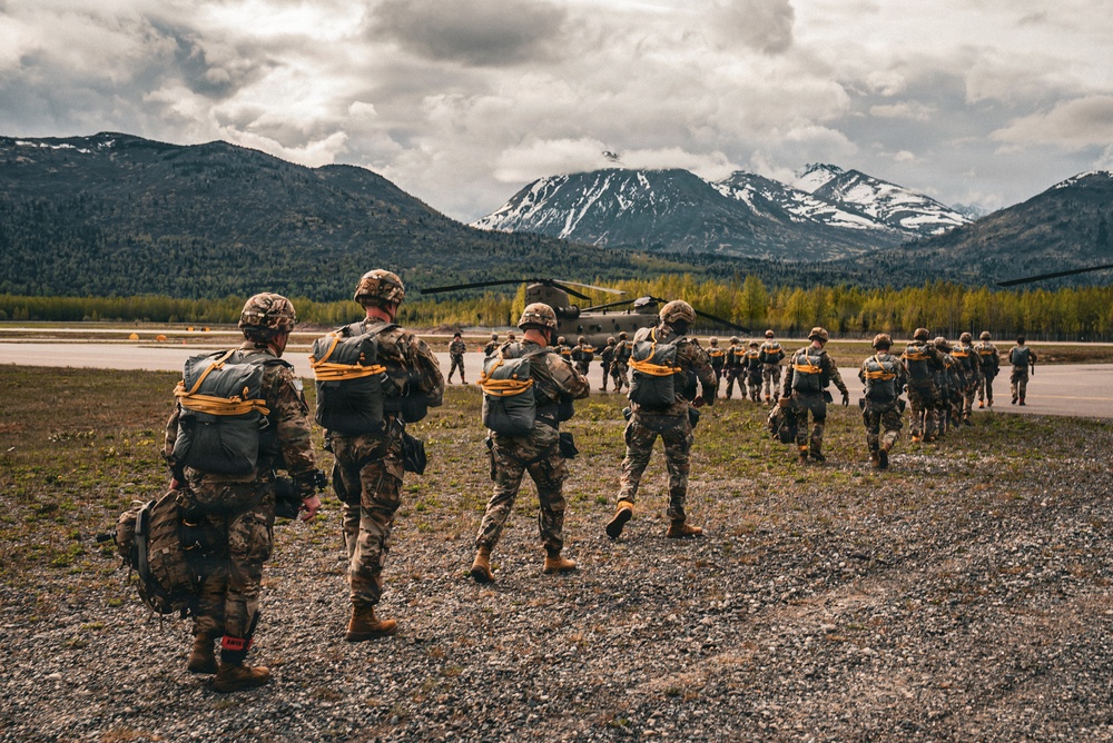 4th Quartermasters conduct static line airborne operation at Geronimo DZ