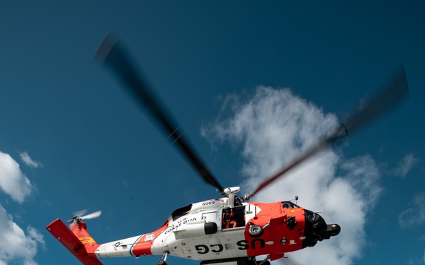 Coast Guard Station Chincoteague conducts Helicopter Training