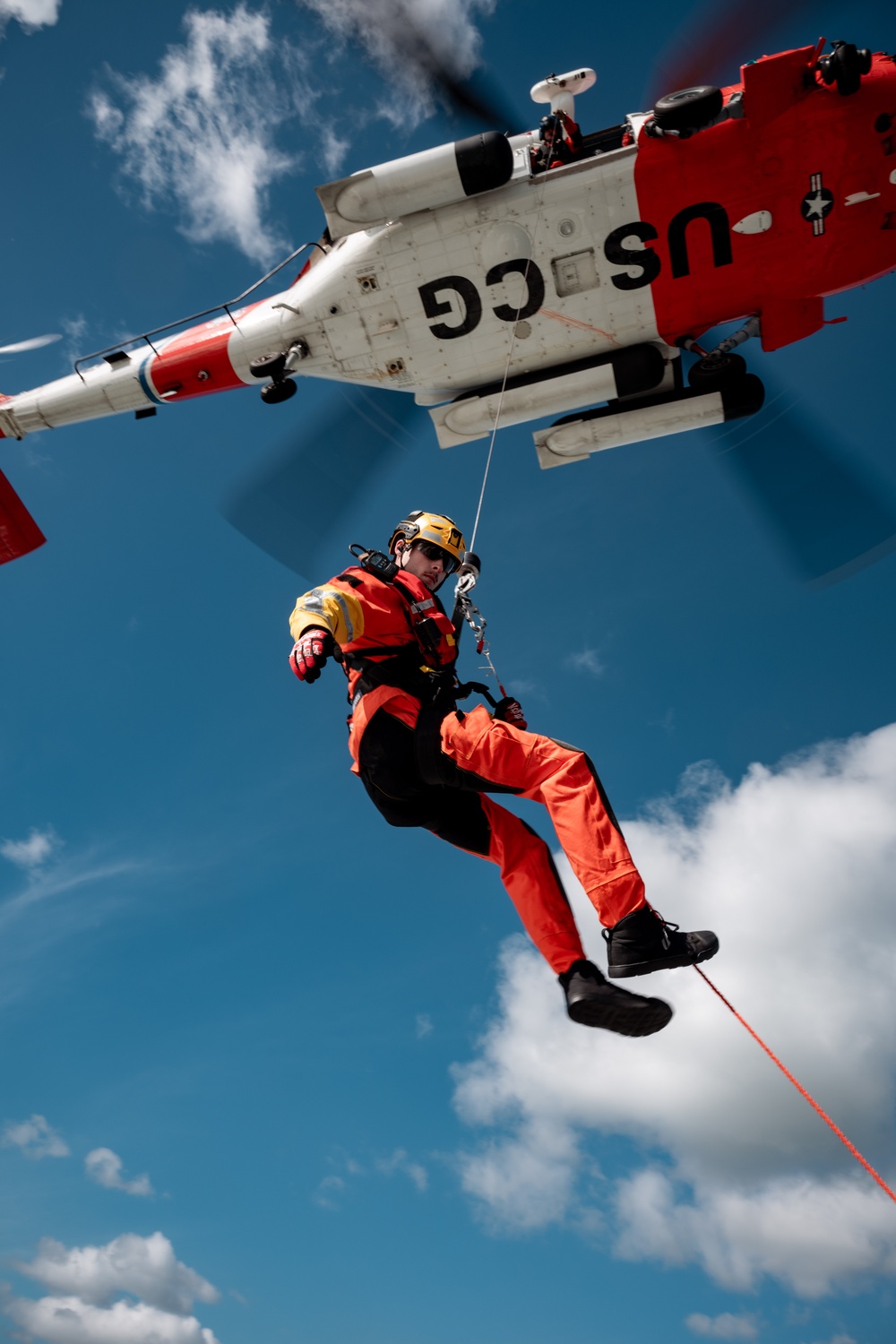 Coast Guard Station Chincoteague conducts Helicopter Training