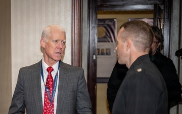 Mr. Chris Grisafe (DASN Energy) visits Carderock