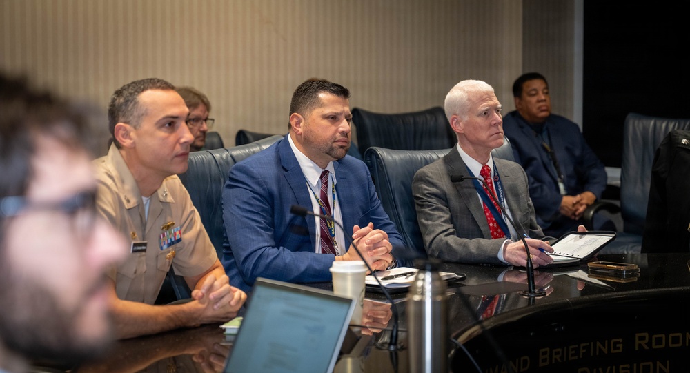 Mr. Chris Grisafe (DASN Energy) visits Carderock