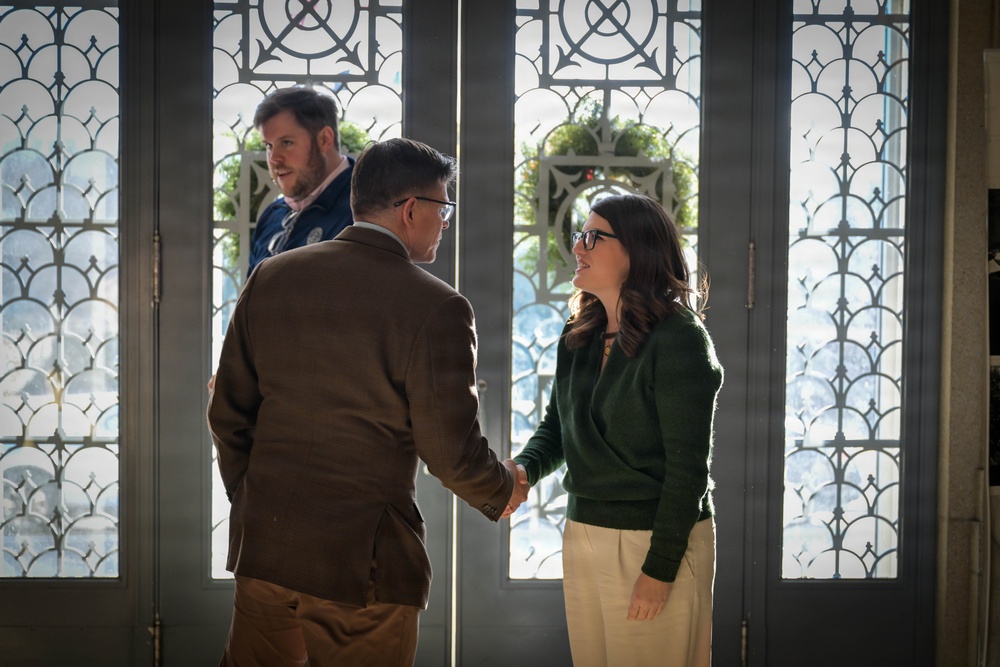 Congresswoman Sarah Elfreth Visits Carderock