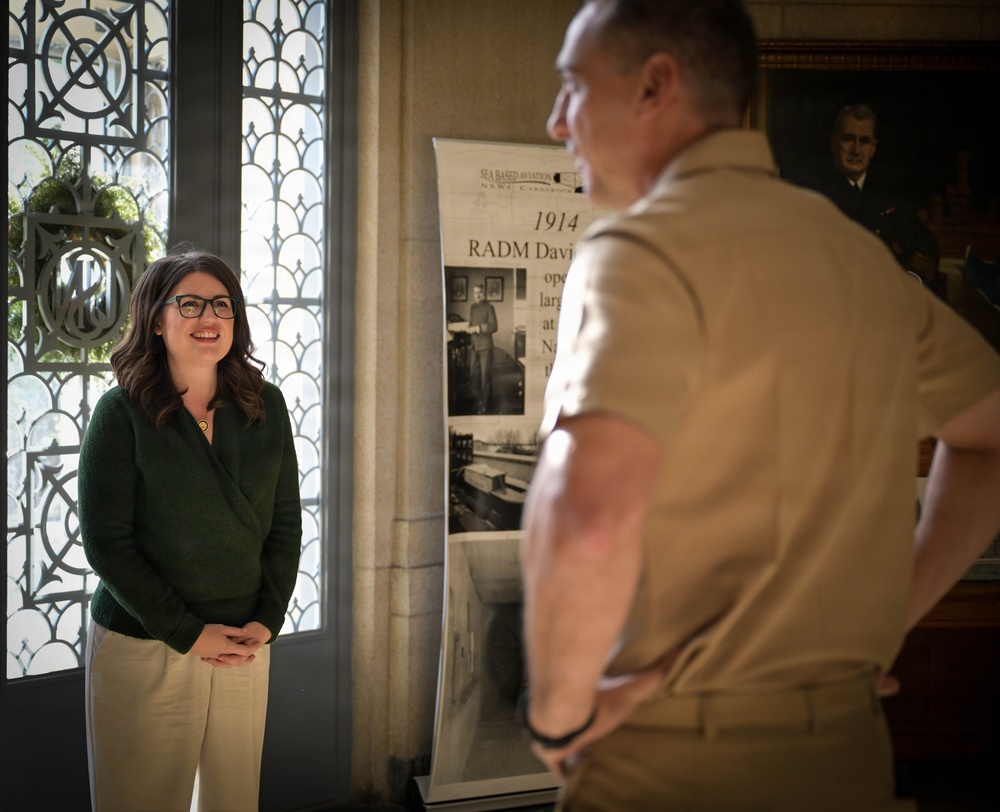 Rep. Sarah Elfreth Visits Carderock