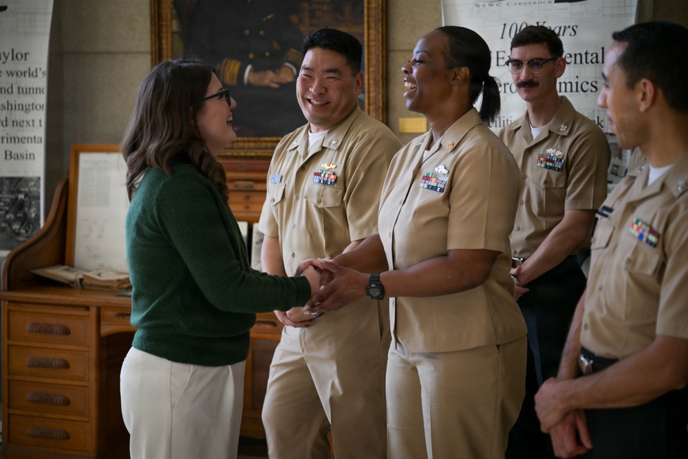 Rep. Sarah Elfreth Visits Carderock