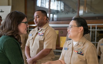 Rep. Sarah Elfreth Visits Carderock