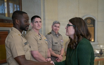 Rep. Sarah Elfreth Visits Carderock