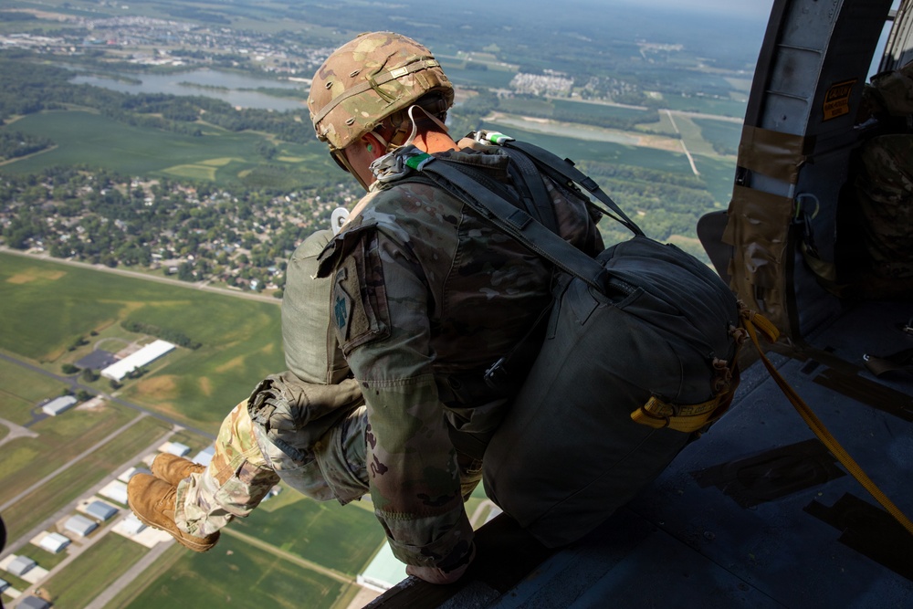 412th Civil Affairs Battalion conducts airborne operations