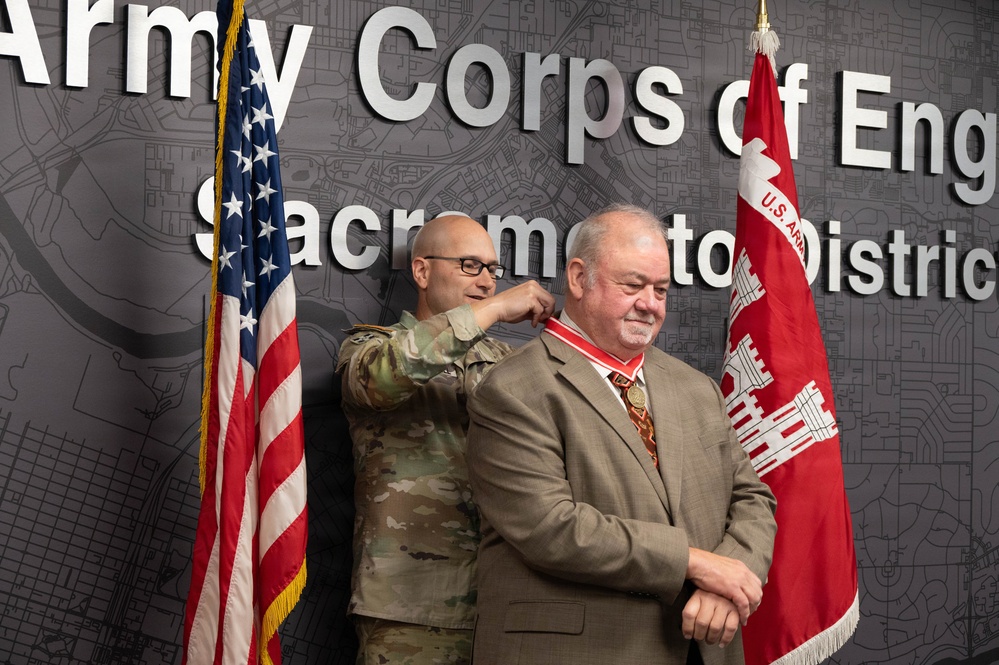 USACE Sacramento Honors Richard Johnson with Bronze de Fleury Medal for Outstanding Service to Flood Risk Management in Sacramento