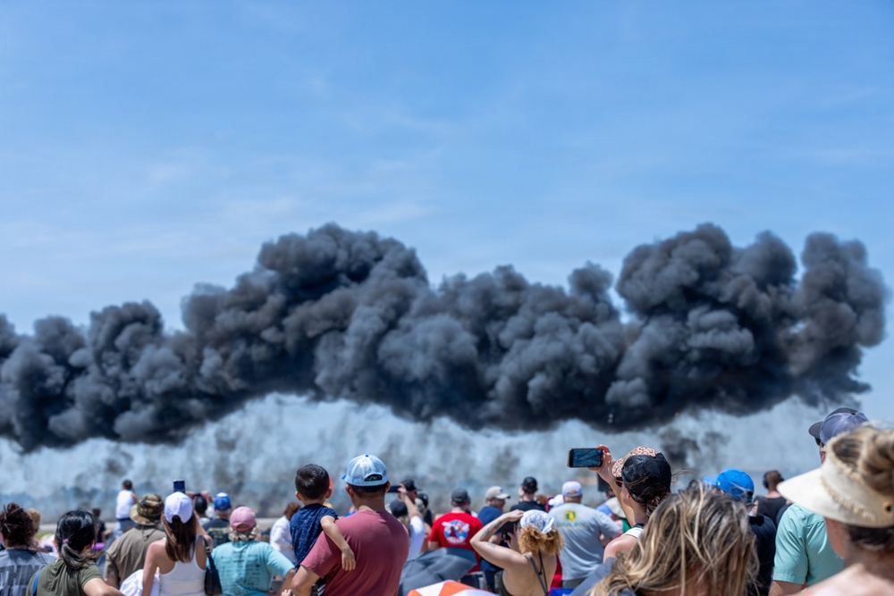 Tinker Air Show Draws Hundreds of Thousands, Celebrates Military Excellence and Community Support
