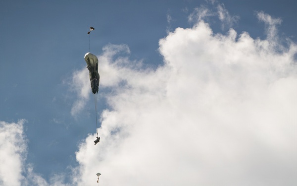 412th Civil Affairs Battalion conducts airborne operations