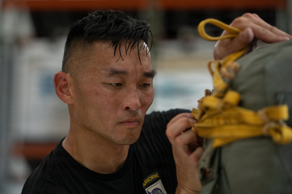 412th Civil Affairs Battalion conducts airborne operations