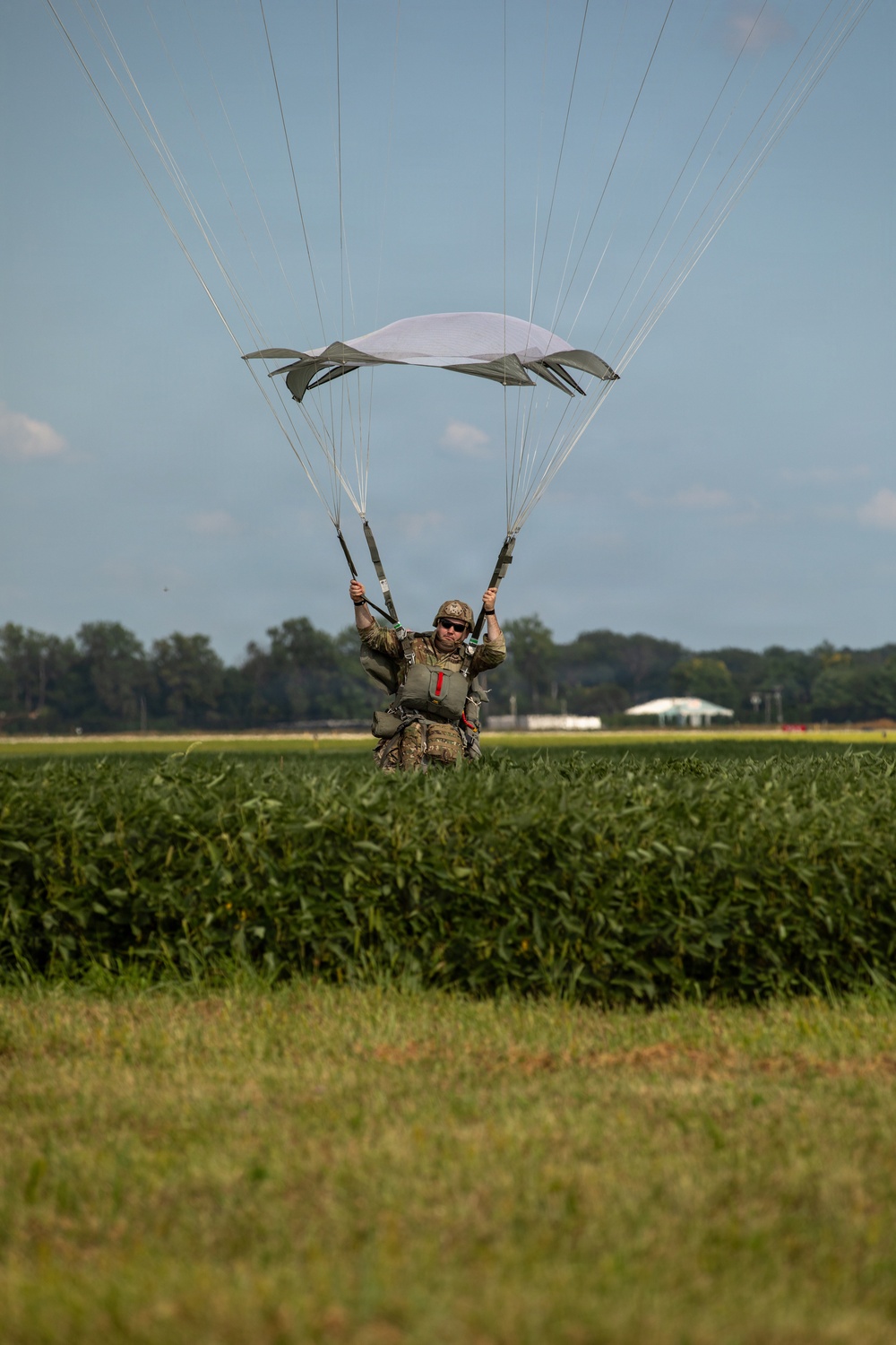 412th Civil Affairs Battalion conducts airborne operations
