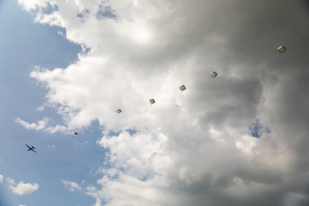 412th Civil Affairs Battalion conducts airborne operations