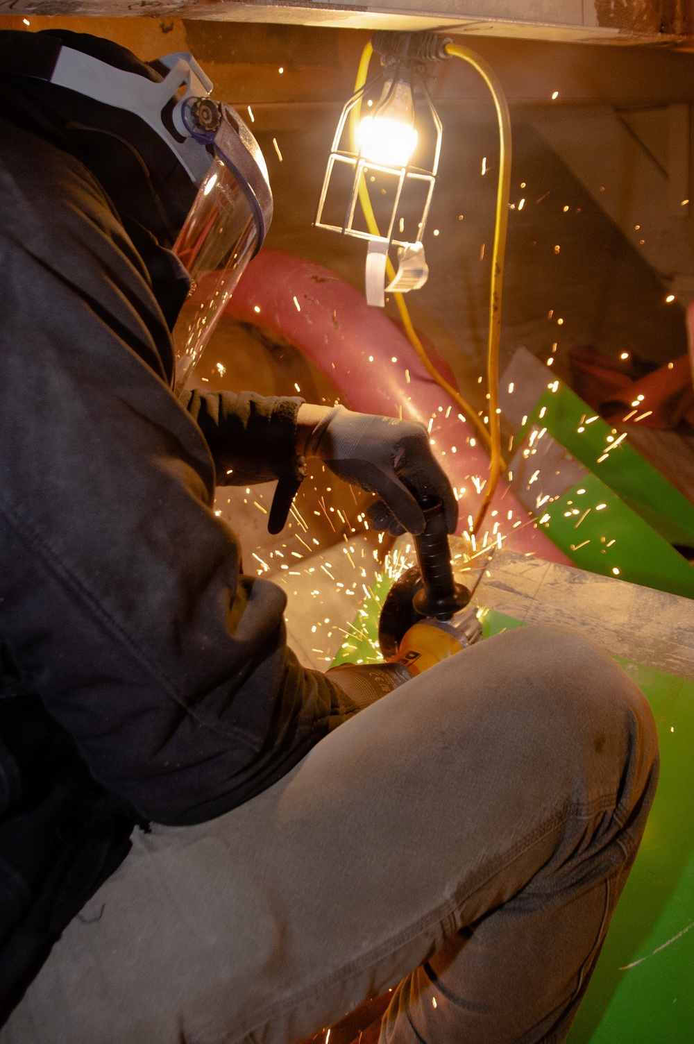 USS Ronald Reagan Sailors and Contractors Conduct Maintenance