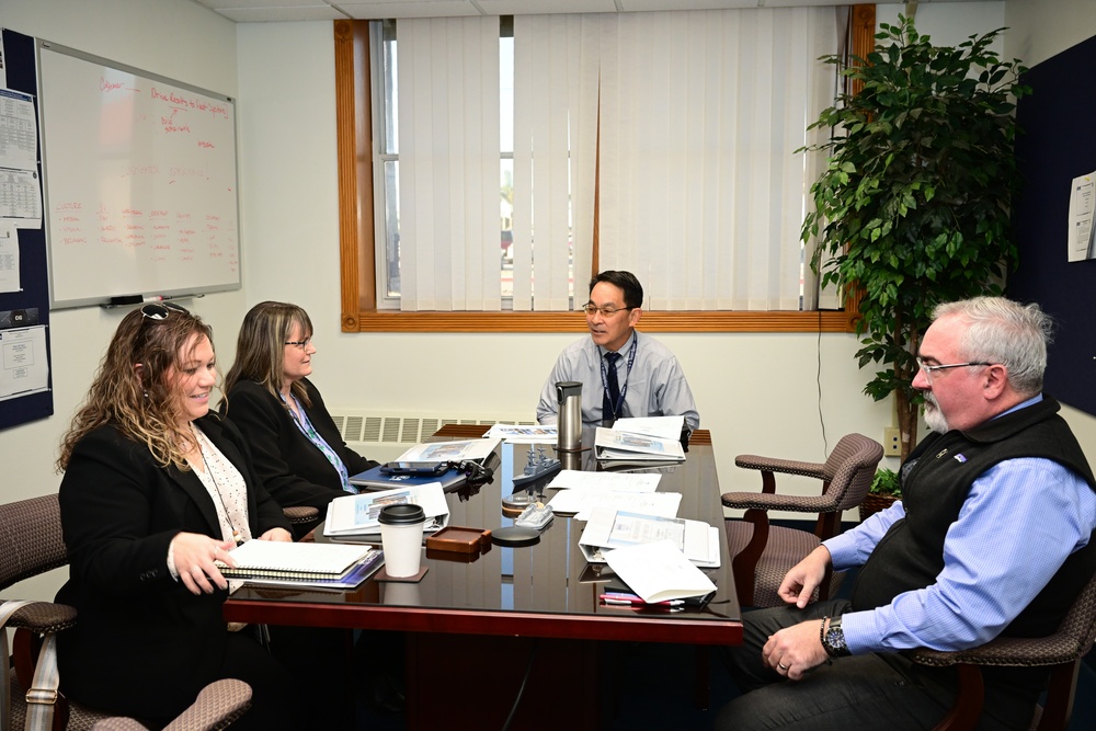 Naval Surface Warfare Center (NSWC) Dahlgren Division Leaders Visit and Tour NSWC Port Hueneme Division