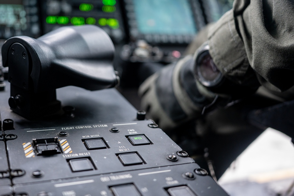 CH-53K King Stallion flight operations at HMHT-302