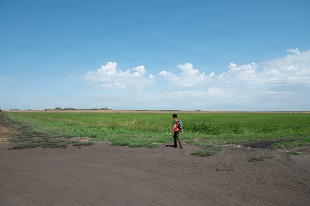 USACE Sacramento Environmental Team Visits Lower San Joaquin River West Mitigation Site