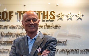 After decades of service, AFSOC director of financial management retires