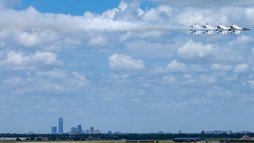 Tinker Air Show Draws Hundreds of Thousands, Celebrates Military Excellence and Community Support