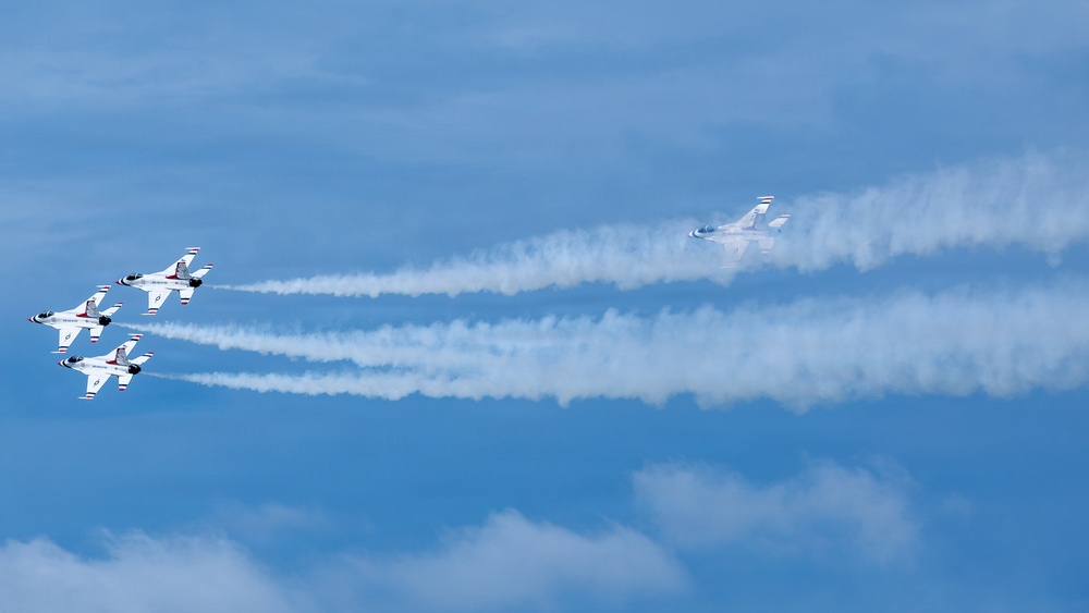 Tinker Air Show Draws Hundreds of Thousands, Celebrates Military Excellence and Community Support