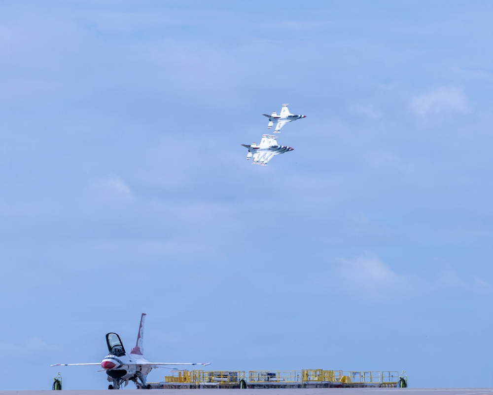 Tinker Air Show Draws Hundreds of Thousands, Celebrates Military Excellence and Community Support