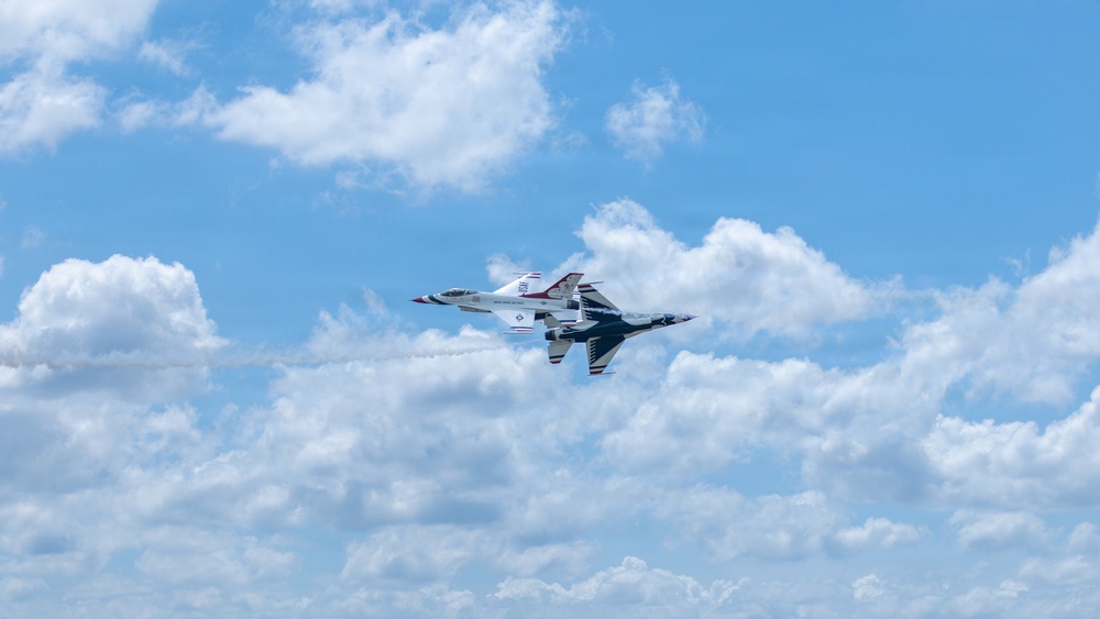Tinker Air Show Draws Hundreds of Thousands, Celebrates Military Excellence and Community Support
