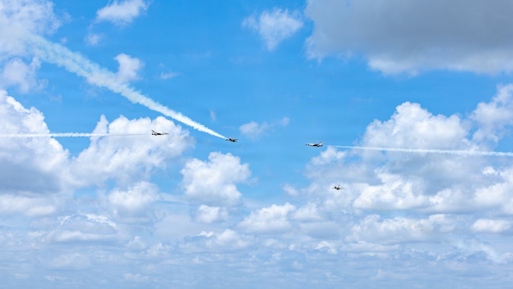 Tinker Air Show Draws Hundreds of Thousands, Celebrates Military Excellence and Community Support