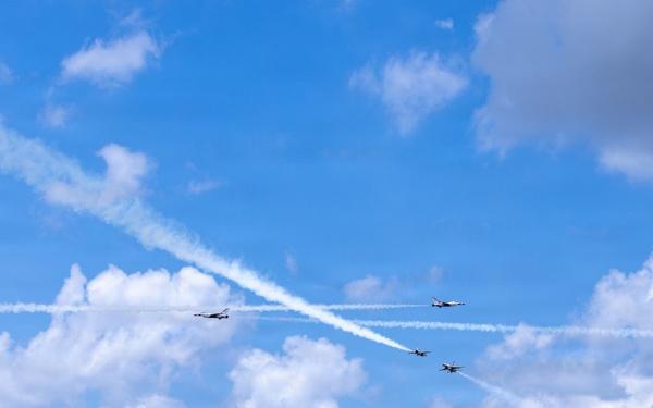 Tinker Air Show Draws Hundreds of Thousands, Celebrates Military Excellence and Community Support