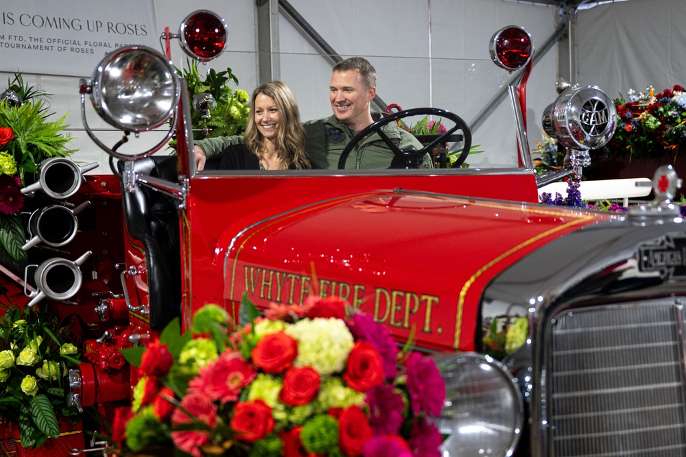Whiteman AFB leadership tours the Tournament of Roses