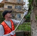 Marines volunteer in vine removal event to aide Okinawa City residents