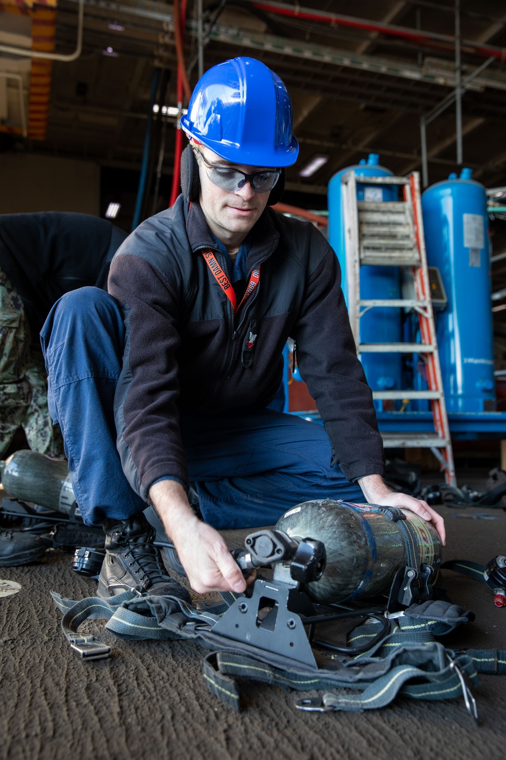 Ike Conducts Planned Incremental Availability maintenance period