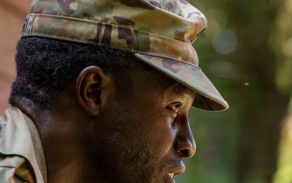 412th Civil Affairs Battalion leader reaction course