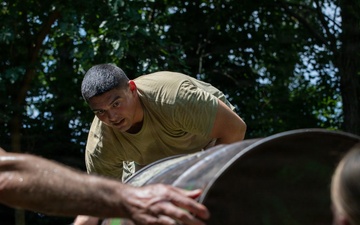 412th Civil Affairs Battalion leader reaction course