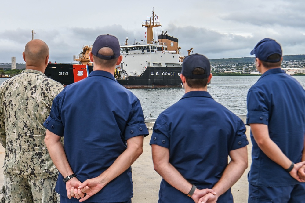 U.S. Coast Guard Gutter Hollyhock arrives on Joint Base Pearl Harbor-Hickam