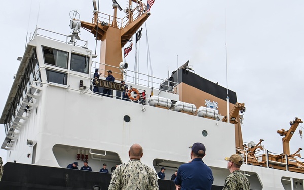 U.S. Coast Guard Gutter Hollyhock arrives on Joint Base Pearl Harbor-Hickam