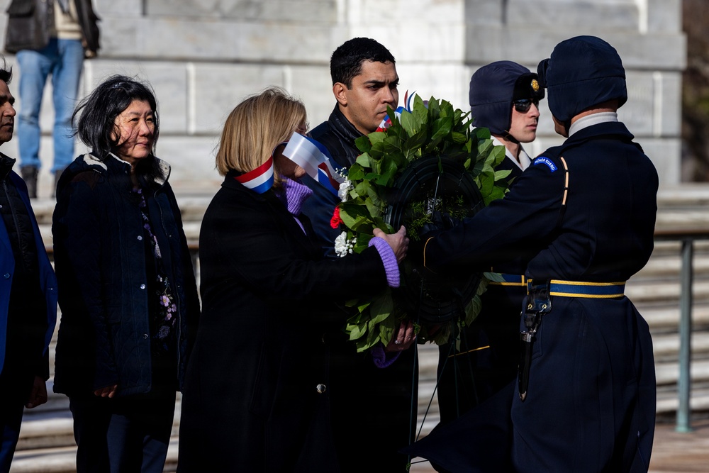 Command Sgt. Maj. Brandsasse Lays a Wreath at the Tomb of the Unknown Soldier