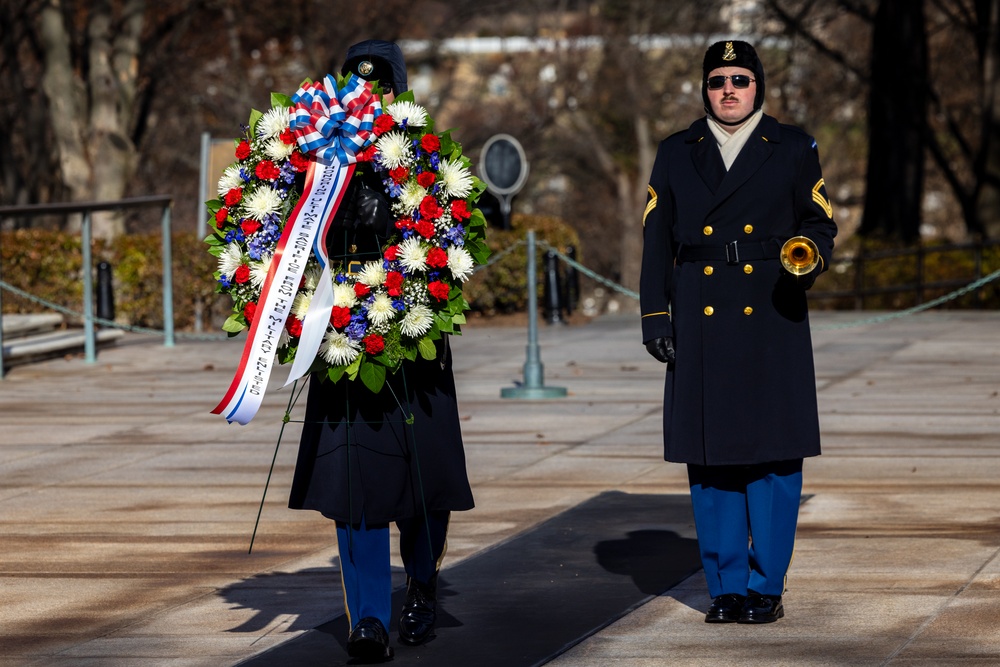 Command Sgt. Maj. Brandsasse Lays a Wreath at the Tomb of the Unknown Soldier
