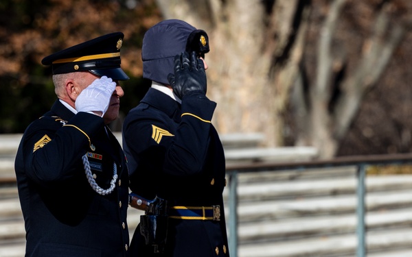 Command Sgt. Maj. Brandsasse Lays a Wreath at the Tomb of the Unknown Soldier