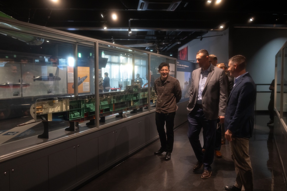 CLR-37 Arrives at Kure