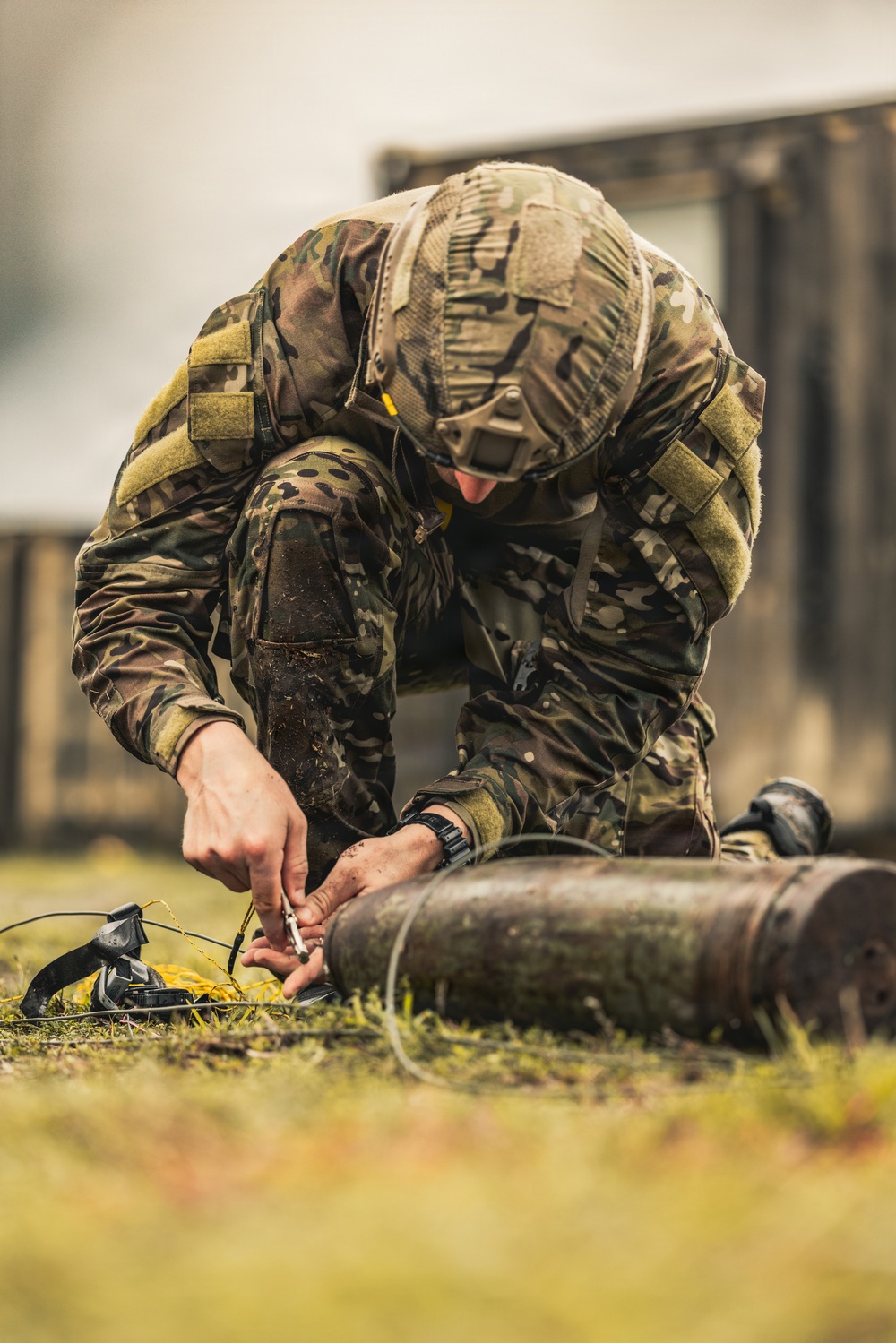 EOD Technicians Compete in Coconut Crab Competition (Additional Coverage)