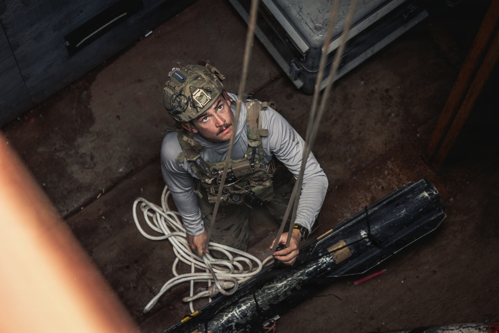 EOD Technicians Compete in Coconut Crab Competition (Additional Coverage)