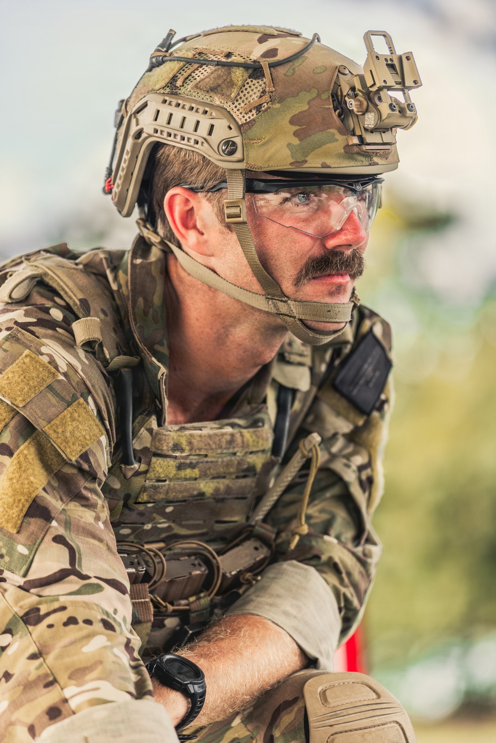 EOD Technicians Compete in Coconut Crab Competition (Additional Coverage)