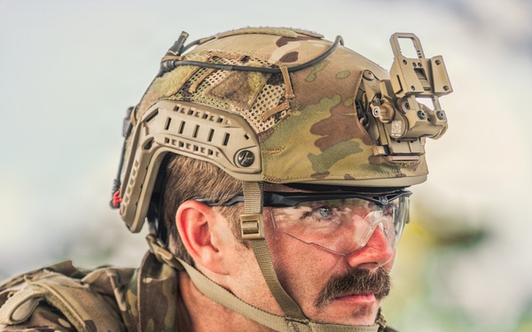 EOD Technicians Compete in Coconut Crab Competition (Additional Coverage)