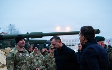 Senior NATO Leaders Visit Forward Land Forces at Bemowo Piskie