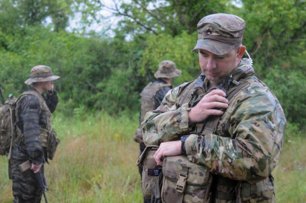 1-145th Armored Regiment cavalry scouts conduct reconnaissance during modernization training