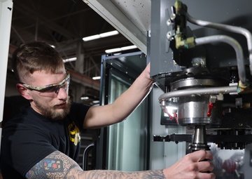 Watervliet Arsenal apprentice workshop goes live